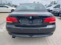 Gebraucht BMW 320 Cabriolet 170 PS (125 kW) 2008 Back sapphire Cabrio