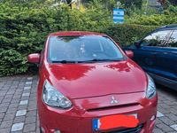 Gebraucht Mitsubishi Space Star 80 PS (58 kW) 2014 Rot Van / Kleinbus