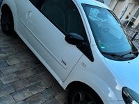 Gebraucht Renault Twingo 75 PS (55 kW) 2012 Weiß Kleinwagen