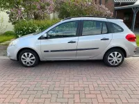 Gebraucht Renault Clio GrandTour Expression 75 PS (55 kW) 2012 Silber Kombi