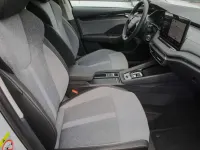 Nowe Skoda Octavia Selection 150 KM (110 kW) 2026 Biały Kombi