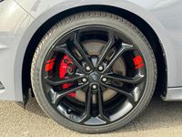 Gebraucht Ford Focus ST 250 PS (183 kW) 2018 Grau Coupé