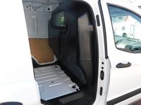 gebraucht Ford Transit Courier 1.0 EcoBoost Trend