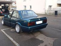 Gebraucht BMW 325 Performance 170 PS (125 kW) 1990 Grün Limousine