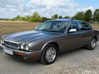 Gebraucht Jaguar X300 241 PS (177 kW) 1997 Grau Limousine