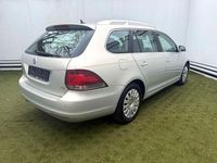 Gebraucht VW Golf VI S 122 PS (89 kW) 2011 Gold Kleinwagen