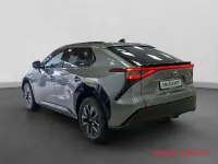 Neu Toyota bZ4X 164 kW (224 PS) 2026 Precious metal grey metallic SUV
