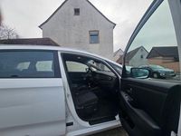 Gebraucht Kia Carens 136 PS (100 kW) 2014 Weiß Van / Kleinbus
