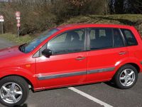 Gebraucht Ford Fusion 80 PS (58 kW) 2006 Rot Kleinwagen