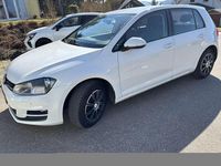 Gebraucht VW Golf VII Comfortline 105 PS (77 kW) 2014 Weiß Limousine