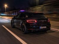 Second-hand Porsche Macan 252 CP (185 kW) 2018 Negru SUV