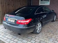 Gebraucht Mercedes E350 231 PS (169 kW) 2010 Schwarz Coupé