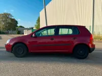 Gebraucht VW Golf V 75 PS (55 kW) 2003 Rot Kleinwagen