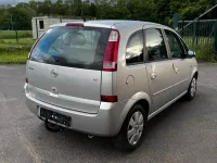 Używany Opel Meriva 100 KM (73 kW) 2004 Srebrny Minivan