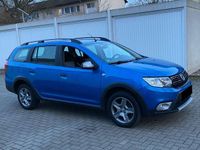 Gebraucht Dacia Logan MCV Stepway 90 PS (66 kW) 2018 Blau Limousine