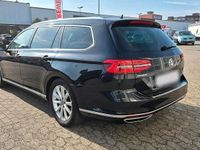 Gebraucht VW Passat 190 PS (139 kW) 2018 Schwarz Kombi