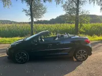 Gebraucht Peugeot 207 CC 120 PS (88 kW) 2013 Schwarz Cabrio
