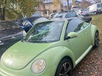 Gebraucht VW New Beetle Cabriolet 116 PS (85 kW) 2004 Grün Cabrio