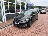 Gebraucht VW Touran Sound 150 PS (110 kW) 2017 Deep black perleffekt Van / Kleinbus