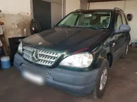 Gebraucht Mercedes ML320 218 PS (160 kW) 2001 Grün SUV