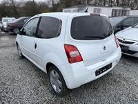 Gebraucht Renault Twingo Rip Curl 76 PS (55 kW) 2010 Gletscherweiss Kleinwagen