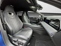 Gebraucht VW Passat R-line 150 PS (110 kW) 2025 Reef blue metallic (metallic) Kombi