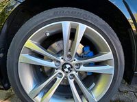 Gebraucht BMW 330 Sport Line 258 PS (189 kW) 2014 Schwarz Limousine