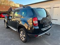 Gebraucht Dacia Duster 109 PS (80 kW) 2015 Schwarz SUV