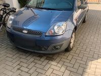 Gebraucht Ford Fiesta 80 PS (58 kW) 2005 Blau Kleinwagen