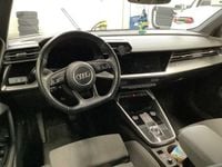 Gebraucht Audi A3 S-Line 150 PS (110 kW) 2022 Weiß Limousine