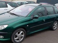 Gebraucht Peugeot 206 Tendance 109 PS (80 kW) 2003 Vert intensive Kombi