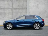 Gebraucht Audi e-tron Sport 300 kW (408 PS) 2020 Galaxisblau metallic SUV