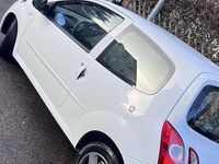 Gebraucht Renault Twingo Expression 75 PS (55 kW) 2012 Weiß Kleinwagen