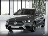 Gebraucht Mercedes B200 AMG 163 PS (119 kW) 2025 Mountain grau Van / Kleinbus