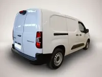 Gebraucht Citroën Berlingo 131 PS (96 kW) 2025 Weiß Van / Kleinbus