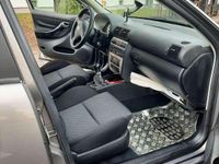 Second-hand Seat Leon Reference 102 CP (75 kW) 2006 Gri Hatchback