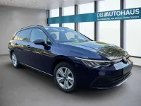 Gebraucht VW Golf VIII Life 116 PS (85 kW) 2024 Blau Kombi