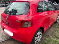 Gebraucht Toyota Yaris 87 PS (63 kW) 2007 Rot Kleinwagen