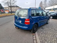 Gebraucht VW Touran Basis 116 PS (85 kW) 2004 Blau Van / Kleinbus