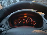 Gebraucht Peugeot 206 74 PS (54 kW) 2008 Silber Kleinwagen