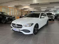 Gebraucht Mercedes C220 Advanced 197 PS (144 kW) 2023 Weiß Limousine