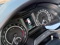 Gebraucht Skoda Octavia RS 184 PS (135 kW) 2016 Laserweiss Kleinwagen