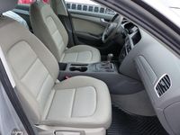 Gebraucht Audi A4 120 PS (88 kW) 2010 Silber Limousine