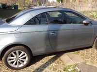 Gebraucht VW Eos 120 PS (88 kW) 2012 Blau Cabrio