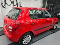 Gebraucht Skoda Fabia 70 PS (51 kW) 2014 Rot Limousine