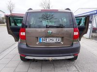 Gebraucht Skoda Yeti Experience 105 PS (77 kW) 2010 Matobraun metallic SUV