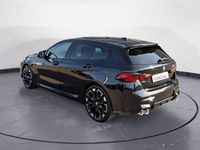 Gebraucht BMW M135 Performance 300 PS (220 kW) 2025 Schwarz Kleinwagen