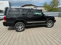 Usata Jeep Commander 218 CV (160 kW) 2006 Nero SUV