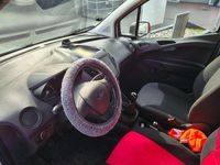 Gebraucht Ford Transit 101 PS (74 kW) 2016 Weiß Van / Kleinbus