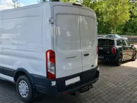 Gebraucht Ford Transit 131 PS (96 kW) 2018 Weiß Van / Kleinbus